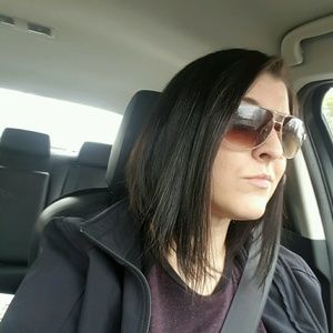 Meet your Posher, Kristen